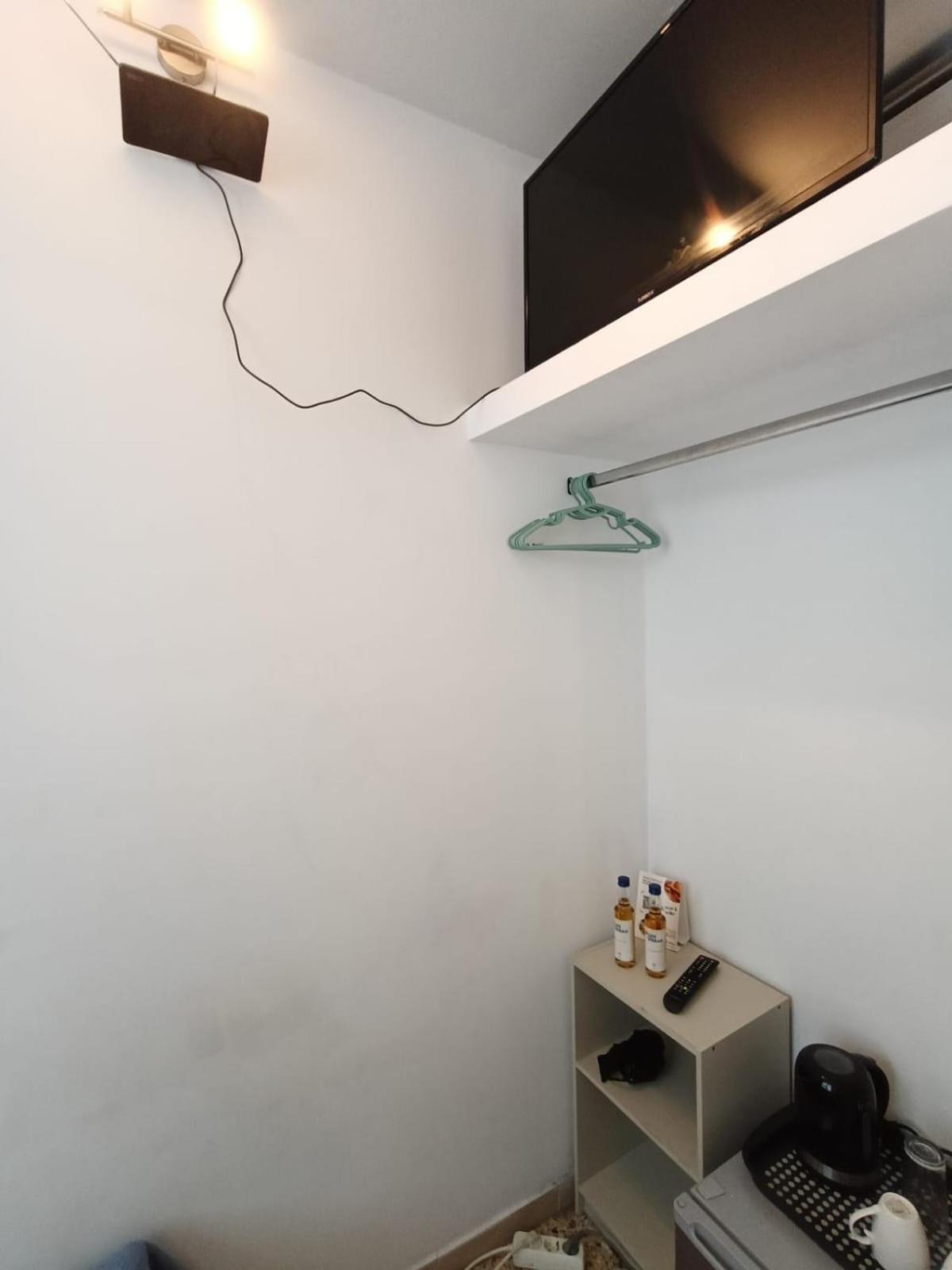 アテネPure Urban Acropolis Metro Petralonaアパートメント エクステリア 写真